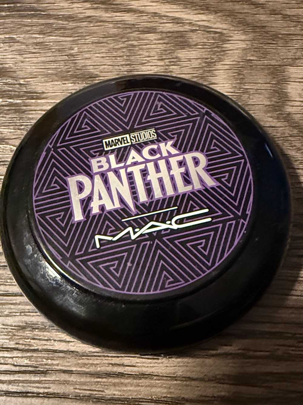 MAC Marvel Black Panther Royal Challenge highlighter